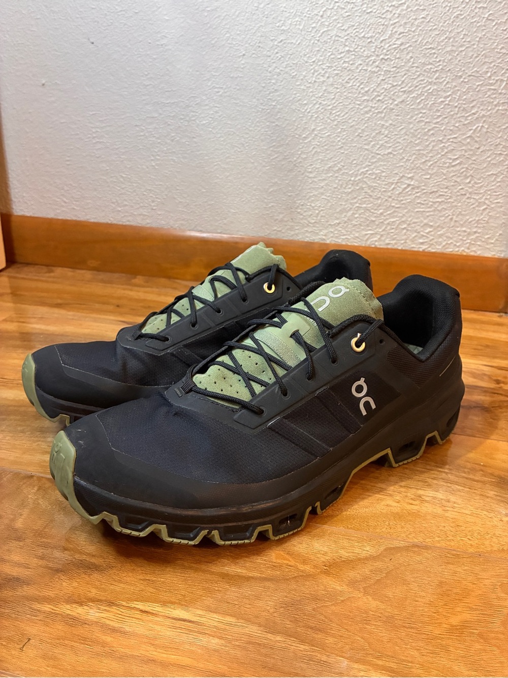 On Cloud Men’s CloudVenture Peak Trail Running Shoes Black/green - Size 12